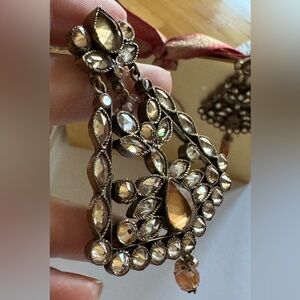 Elegant antique and Gold Women's earrings